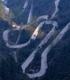 国产天门山漂移视频下载,国产视频展现惊险刺激瞬间